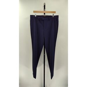 Quince, Men’s Performance
Stretch Dress Pants - Slim Fit
Navy 36X34